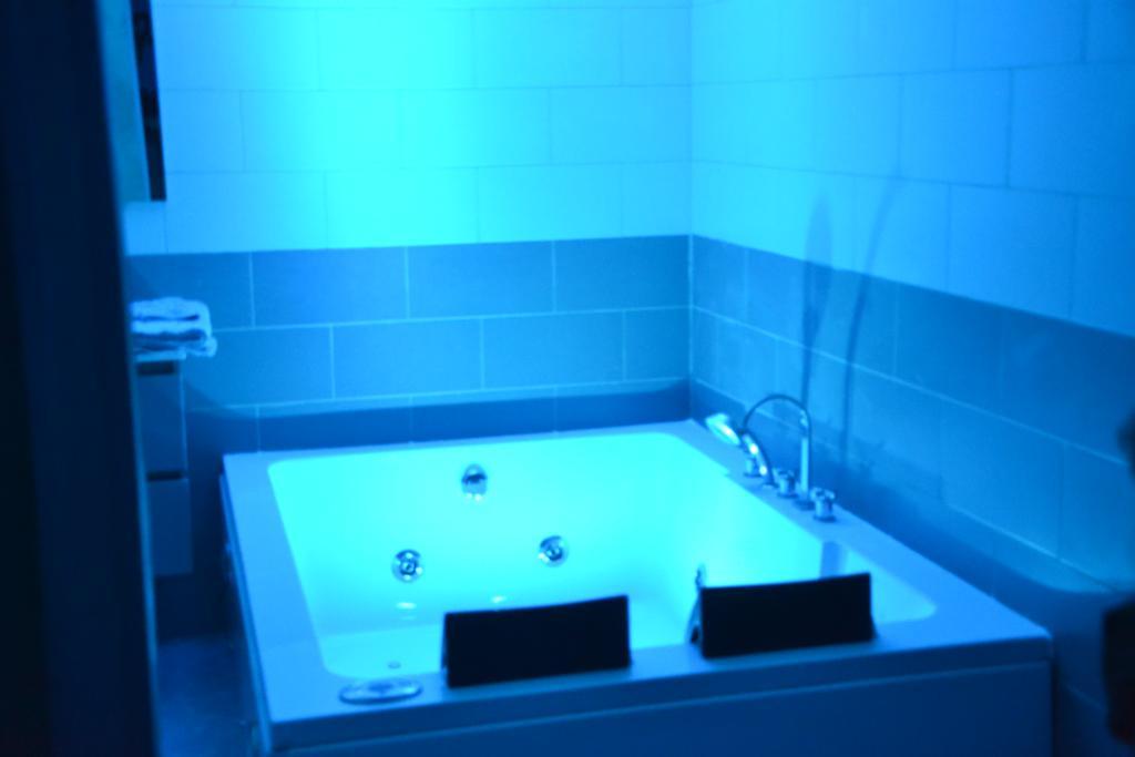 Coupéville Bubble Dreams Bed & Breakfast エクステリア 写真